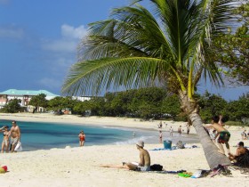  - LOCATION  POUR TOURISTES